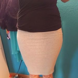 Gray pencil skirt